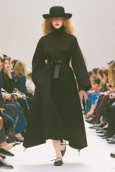 Look 52